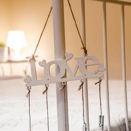 Cozy And With Balcony *