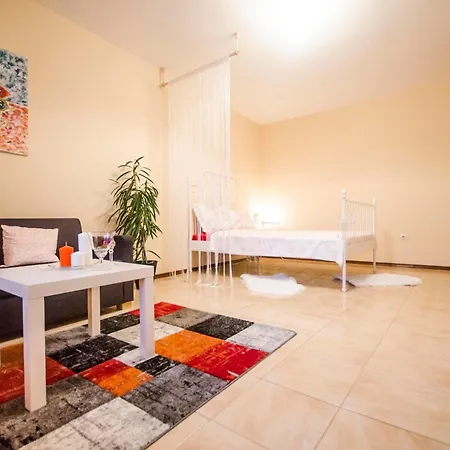 Appartamento Cozy And With Balcony